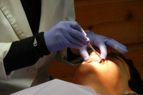 歯の応急処置